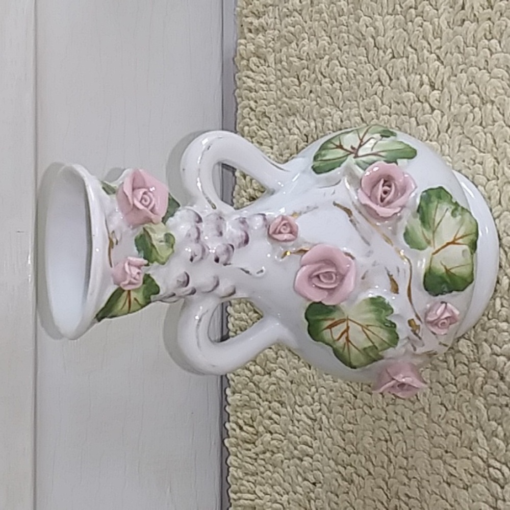 Japan hand painted 5.5" vase collectible Royal Japan